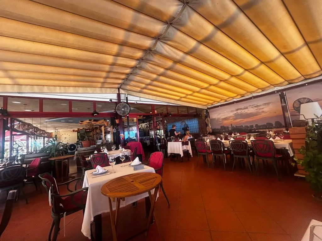 Restaurant Zafiro_Calp_slider_image_3