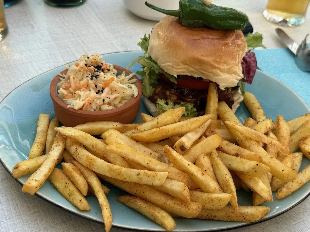 Sollento - Bar & Restaurant_Cala Rajada_slider_image_3