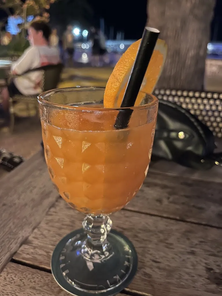 Menu_Wikiki Gastrobar_Cala Rajada_image_8