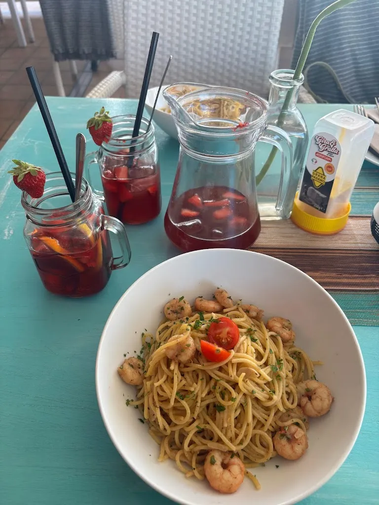 Sadhbh Baumann_Bon Sol_Cala Rajada_review