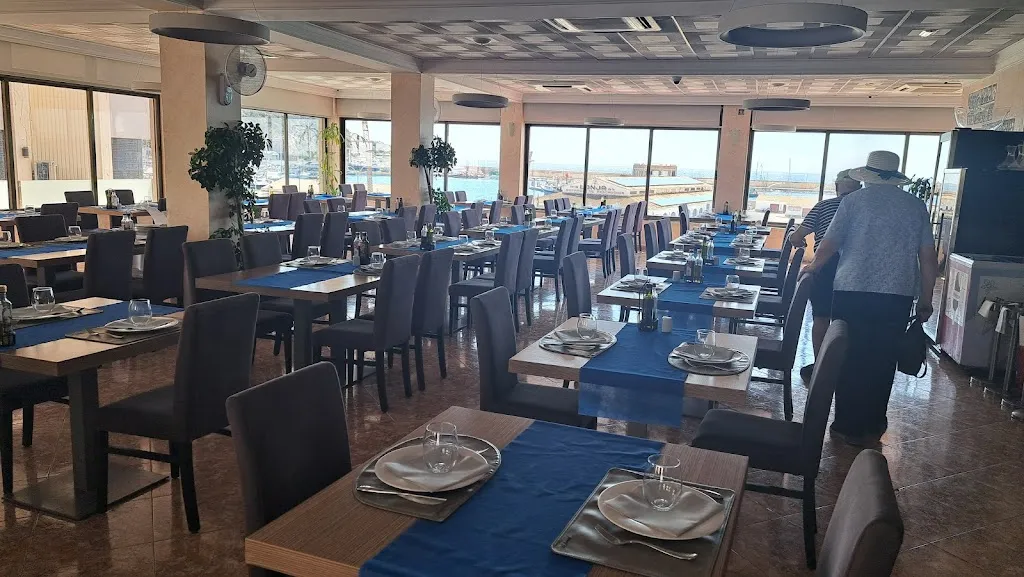 EL CANTAL RESTAURANTE ARROCERIA_Calp_slider_image_3