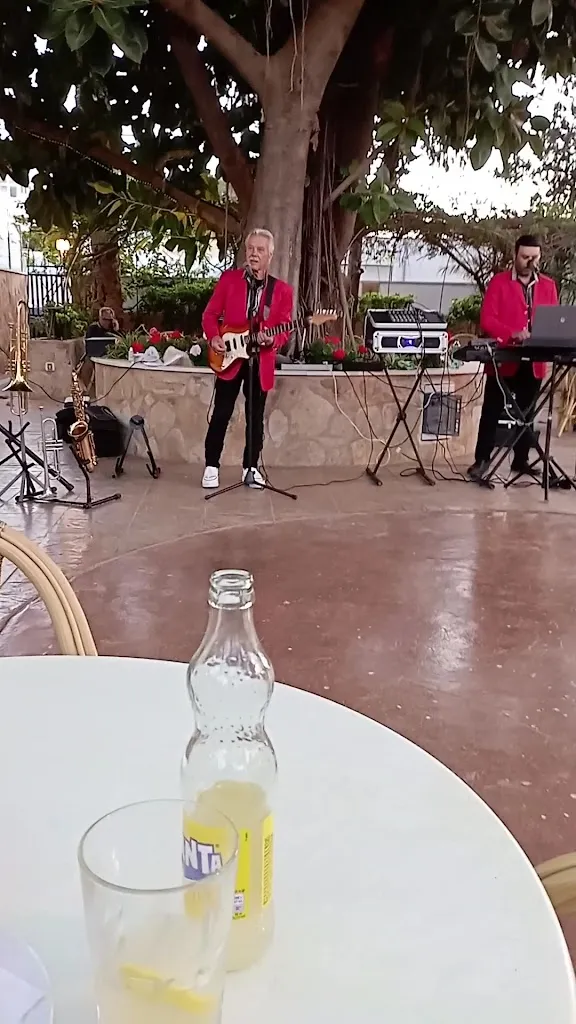 Cafe - Restaurant Baviera_Cala Rajada_slider_image_2