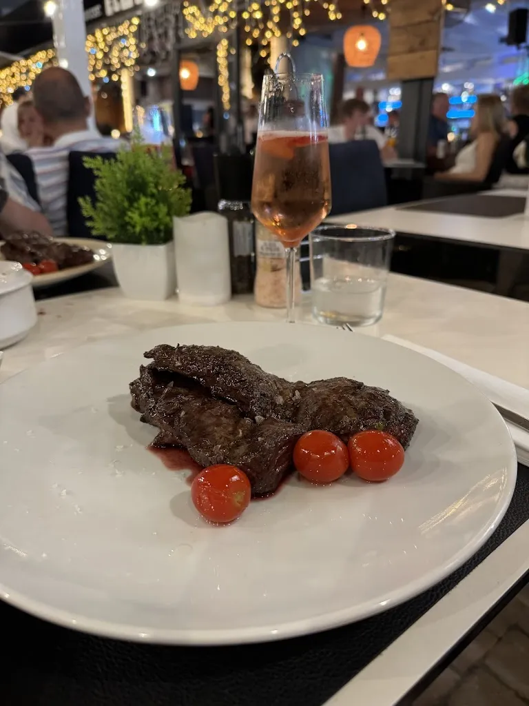 Anasta Borisyuk_El Gaucho del Mar_Cala Rajada_review