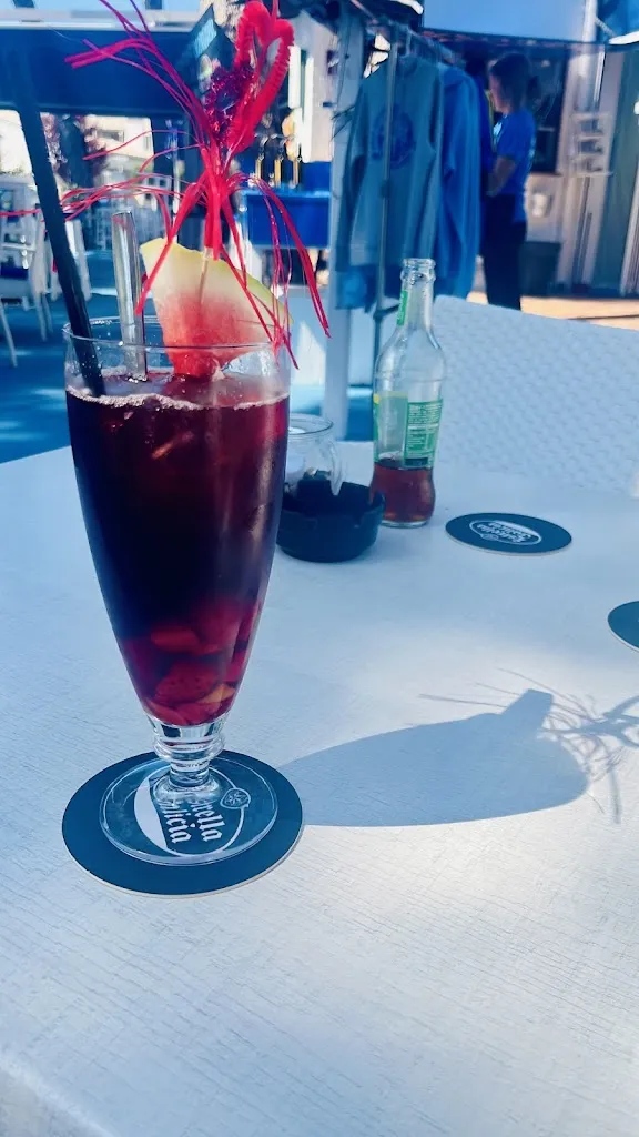 Agnieszka Kacer-Klimkowska_Mosquito Sportbar Cala Ratjada_Cala Rajada_review