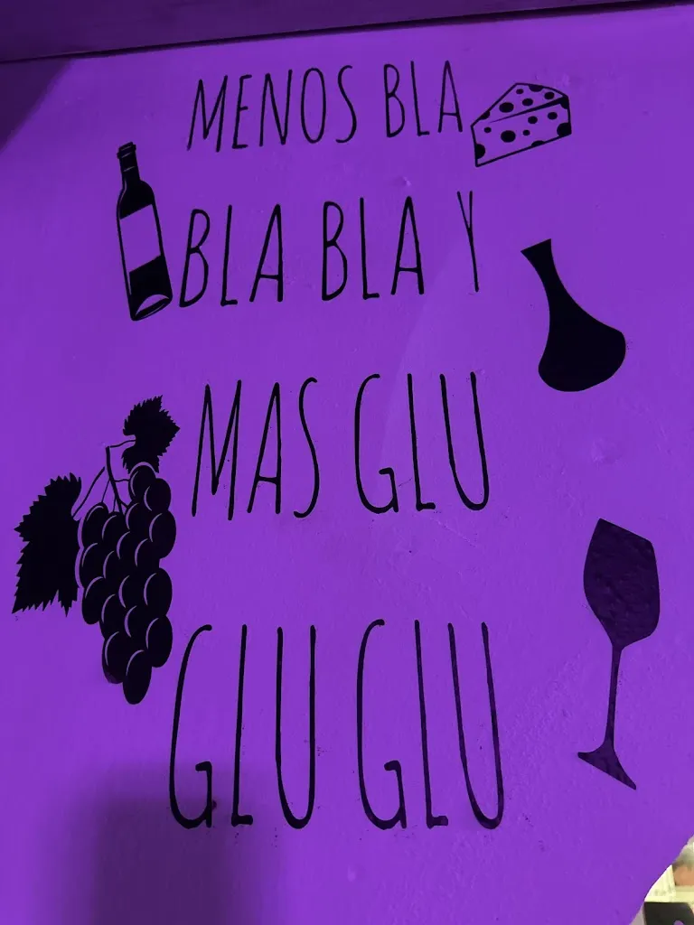 Aleex Ares_Bar Casanova_Cala Rajada_review