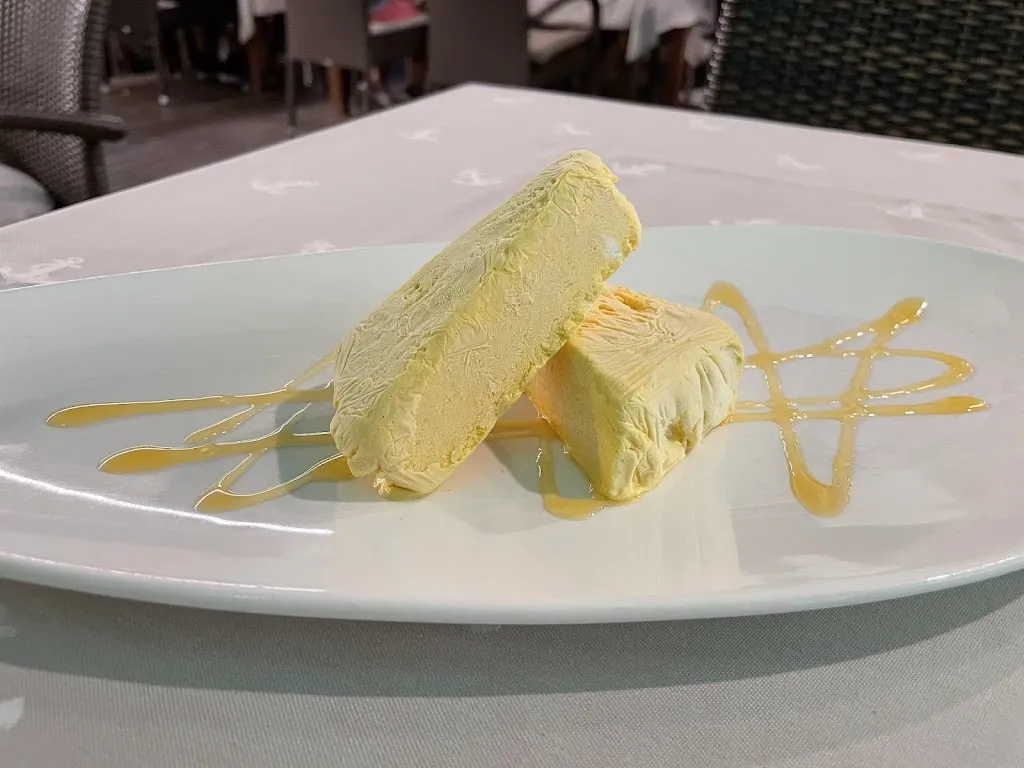 Emily Julia Kuipers_Il Ministro Restaurant_Cala Rajada_review