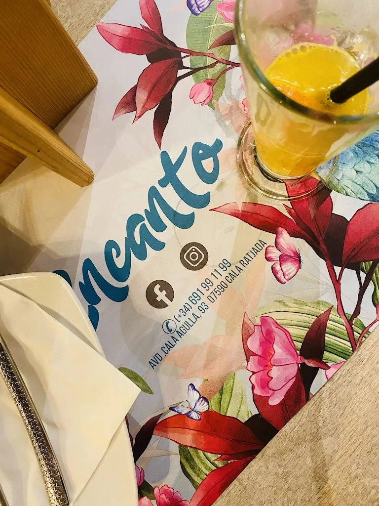 shabnam sippas_Encanto Metros de Pizza_Cala Rajada_review