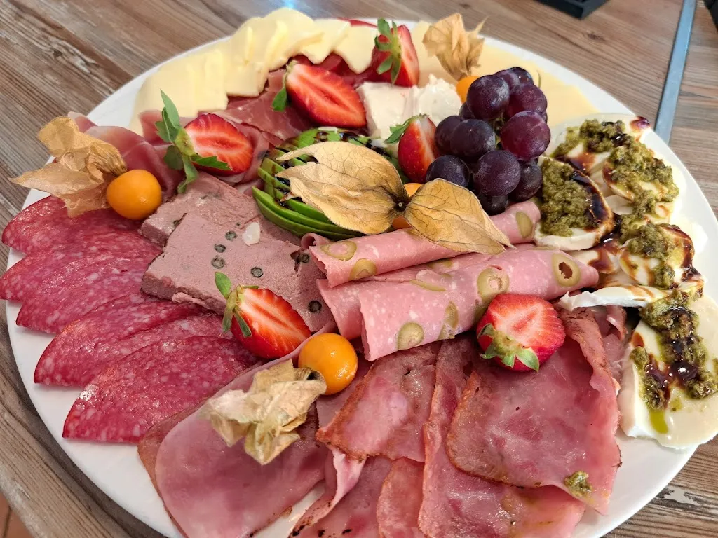 cafeteria pizarro_Cala Rajada_slider_image_3