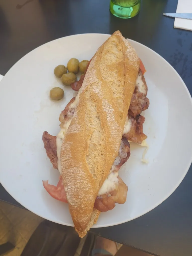 Menu_Bar Es Club Consell_Consell_image_6