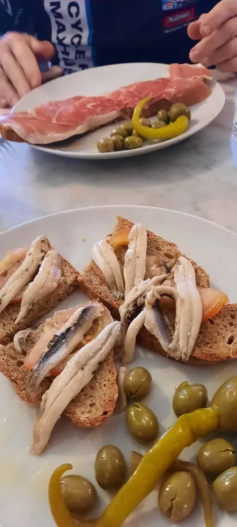 Menu_Bar Es Club Consell_Consell_image_7