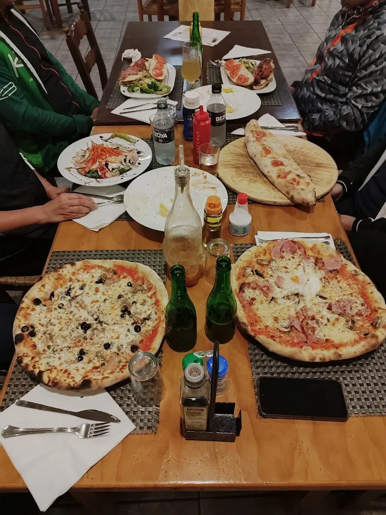 Mauricio Barrera_Pizzeria Sa Terrasseta_Consell_review