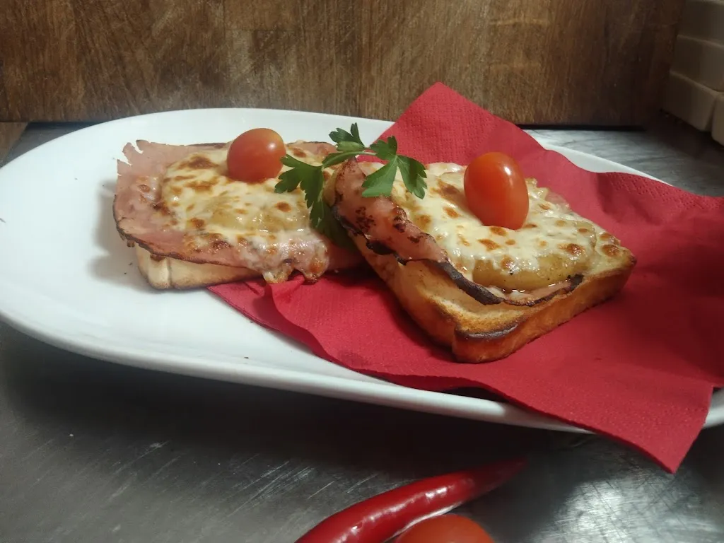 Pizzeria Sa Terrasseta_Consell_slider_image_3