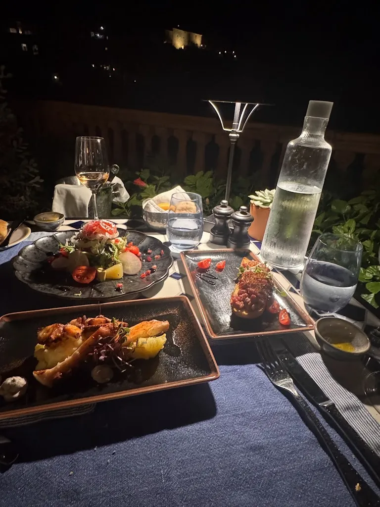 Nik T_Restaurante Miró_Deià_review