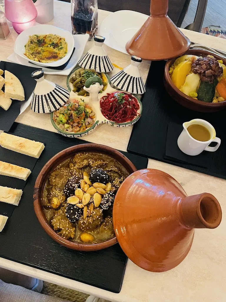 F. K._La Casa Loca Restaurant_Calp_review