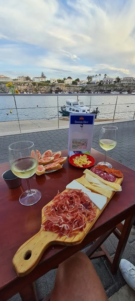 Menu_MEL VELLA_Es Castell_image_8