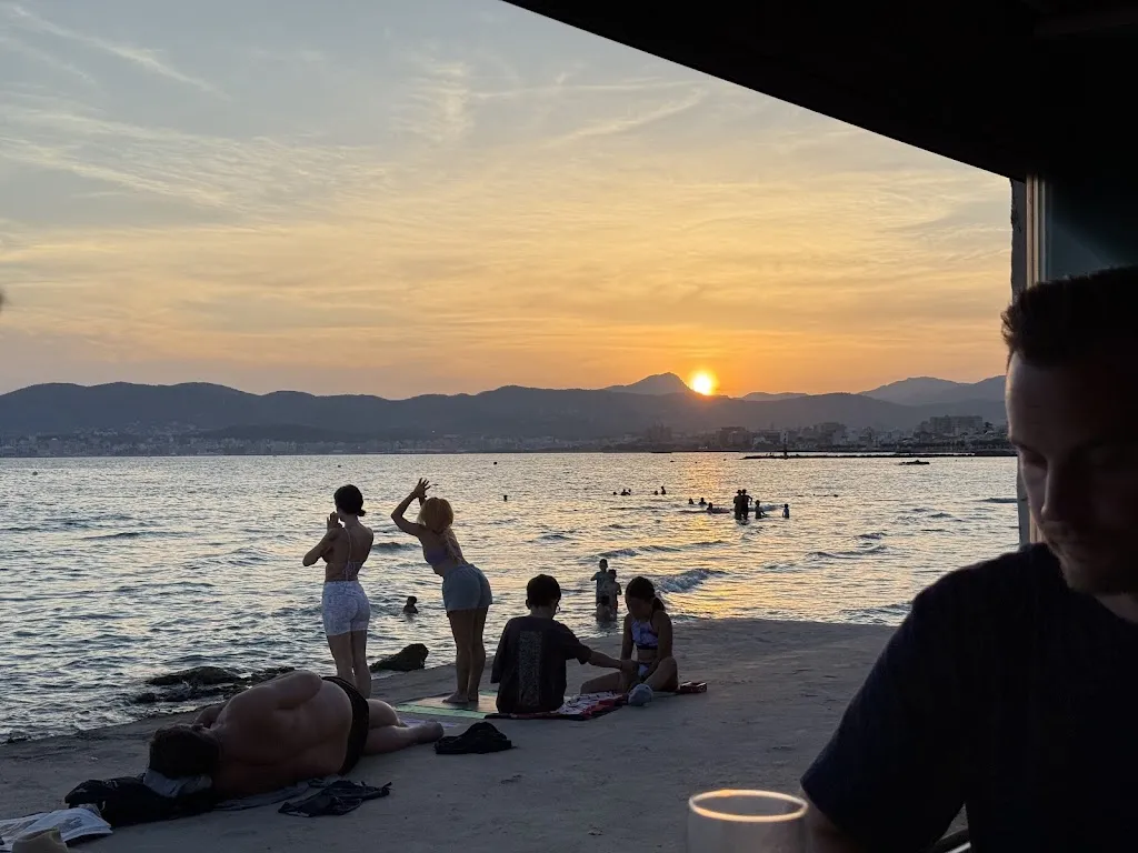 Michael Klöpper_El Bungalow_Coll d'en Rabassa_review