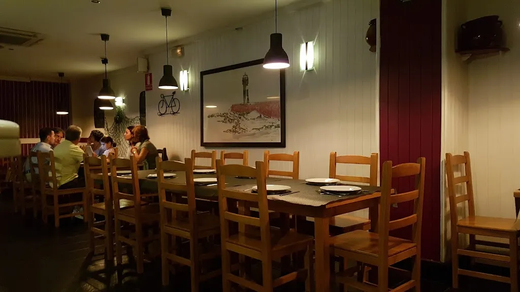 Restaurante O Faro_Coll d'en Rabassa_slider_image_1