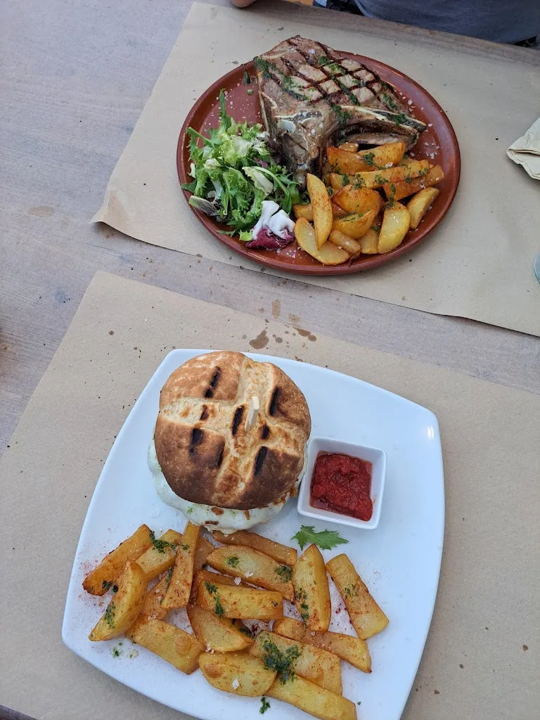 Bojan_Restaurante FONOLL GRILL_Coll d'en Rabassa_review