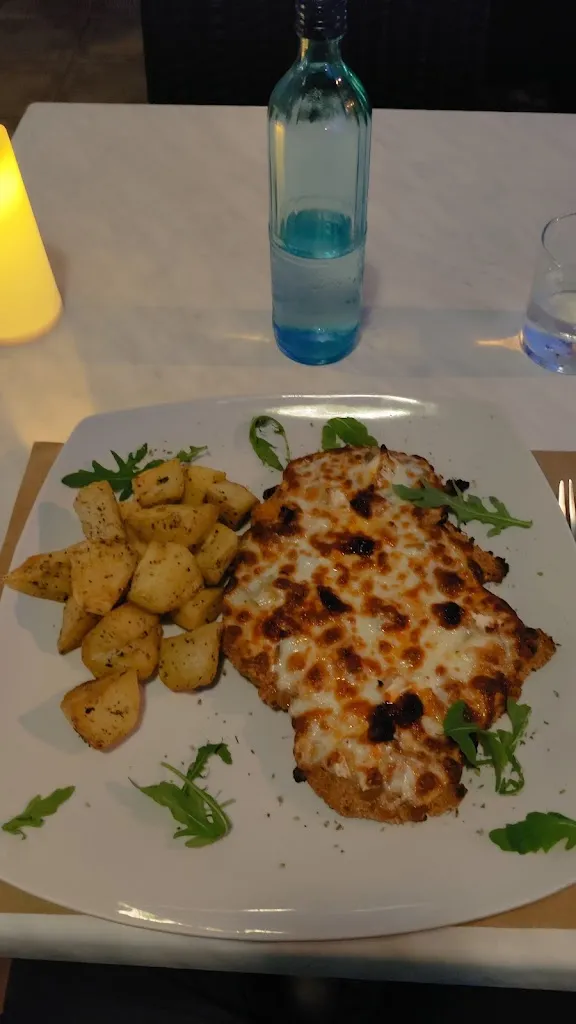 Dawid Raźny_La Casa De Dan_Coll d'en Rabassa_review