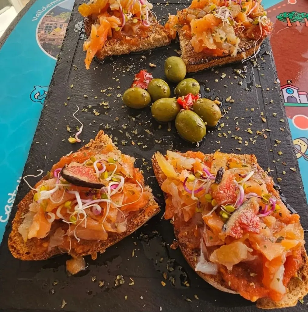 Menu_Mini-terraneo cala gamba_Coll d'en Rabassa_image_6