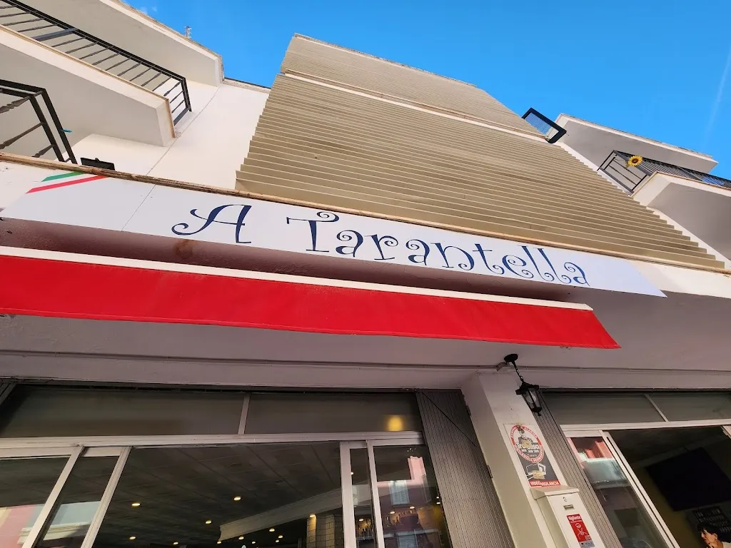 Trattoria A Tarantella_Coll d'en Rabassa_slider_image_1