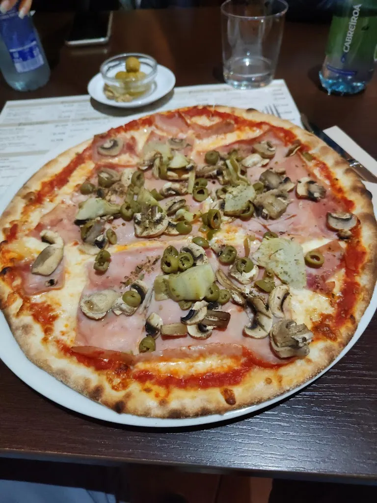 Menu_Pizzeria Umami_Coll d'en Rabassa_immagine_6