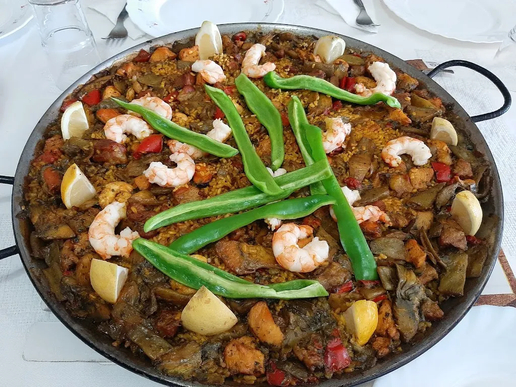 Central Bar Restaurante_Coll d'en Rabassa_slider_image_2