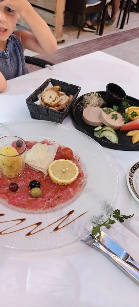 Pjotrs Sokolovs_Restaurante Casita Suiza_Calp_recensione