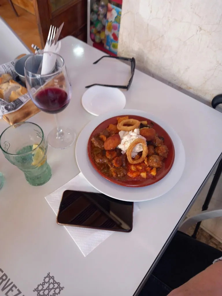 Menu_Bar el picaro_Coll d'en Rabassa_image_9