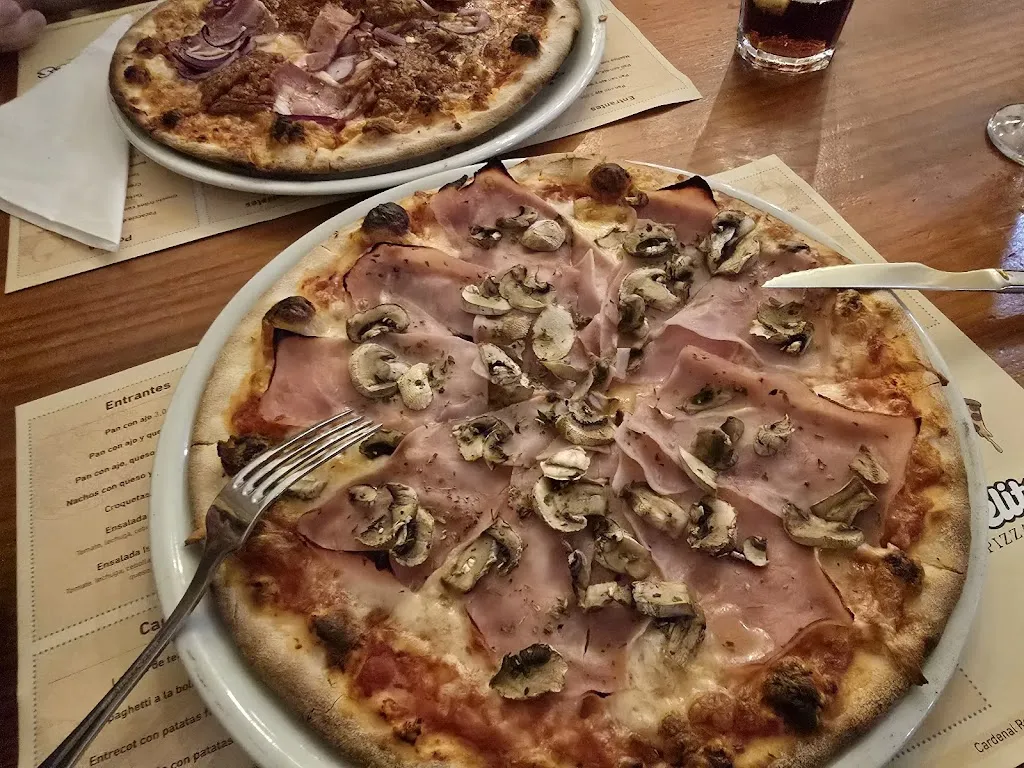 Isabelita´s pizza_Coll d'en Rabassa_slider_image_2