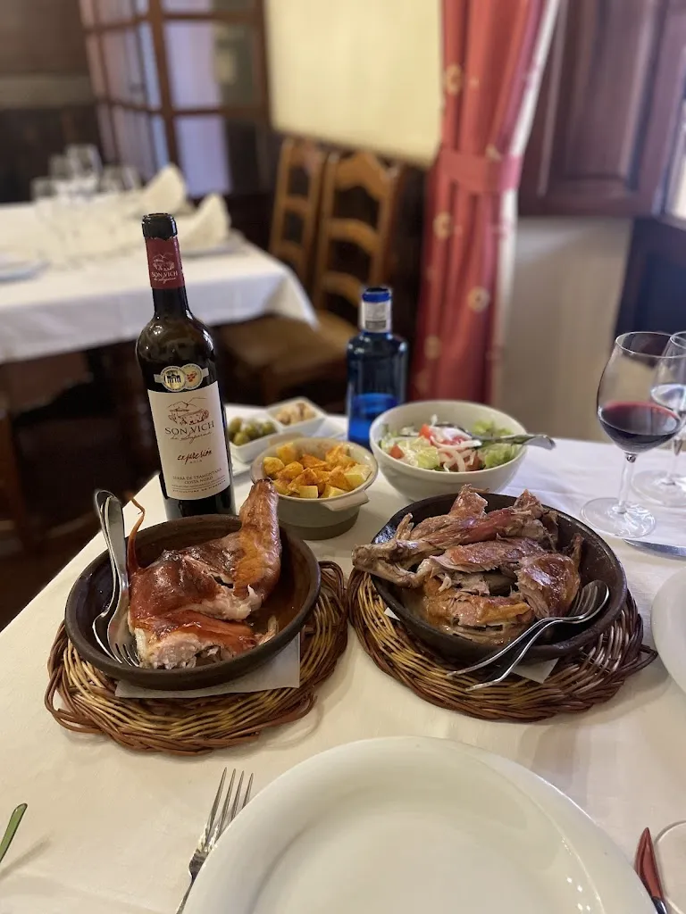 Richard Dennys_Mesón La Villa_Esporles_review