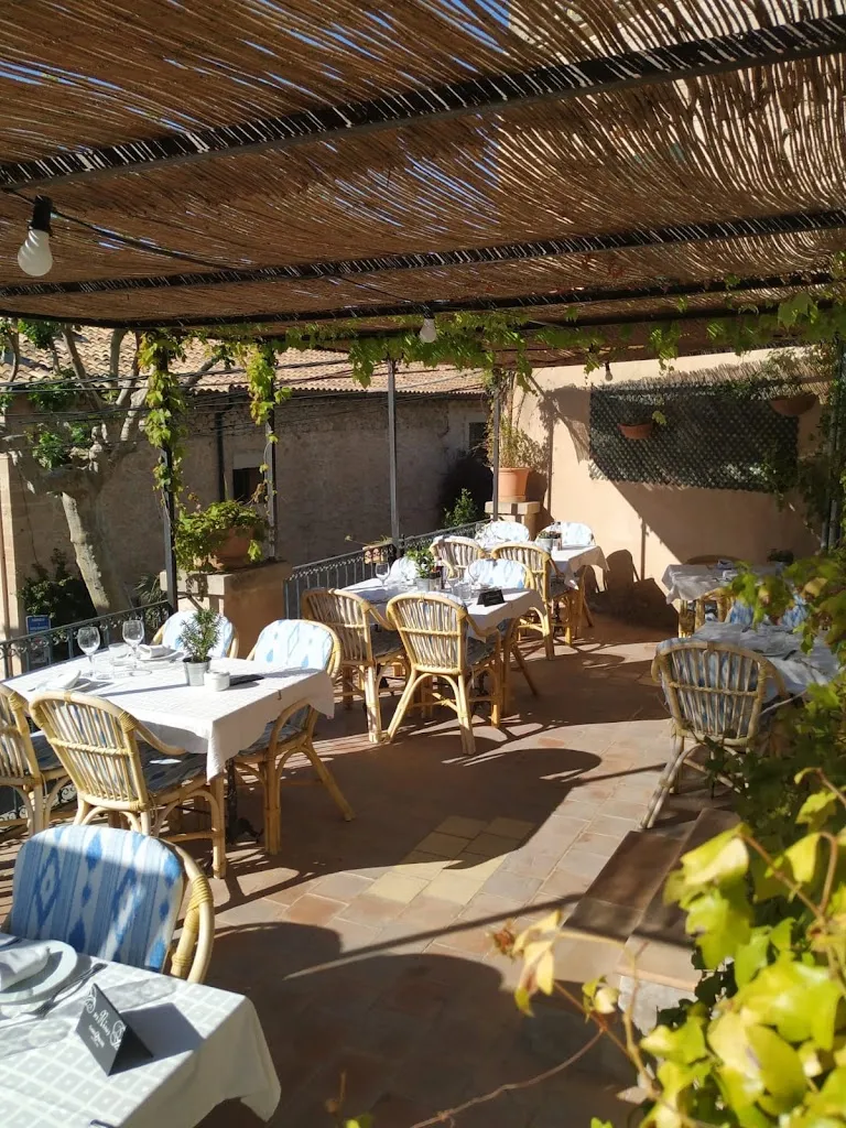 Montimar restaurant in Estellencs