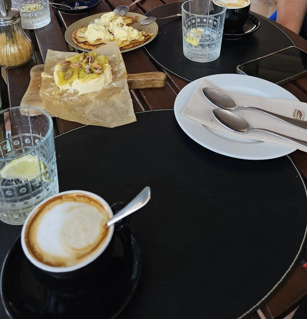 Pavel Baštář_Maristel Bistro & Bar_Estellencs_recensione