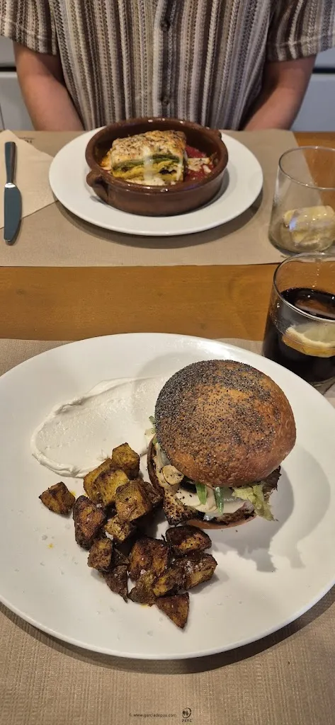 jody baldwin_Restaurant Vegetarià Fang i Aram_Ciutadella de Menorca_review