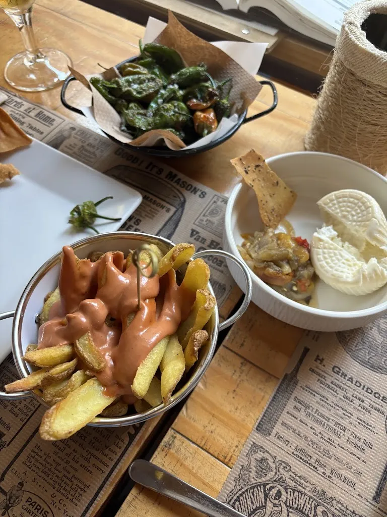 ezgi caglar_Maramao Menorca_Ciutadella de Menorca_recensione