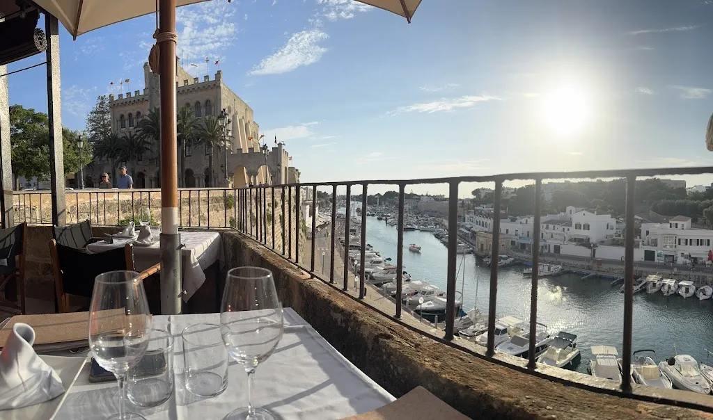 James Procter_Cas Cònsol_Ciutadella de Menorca_recensione