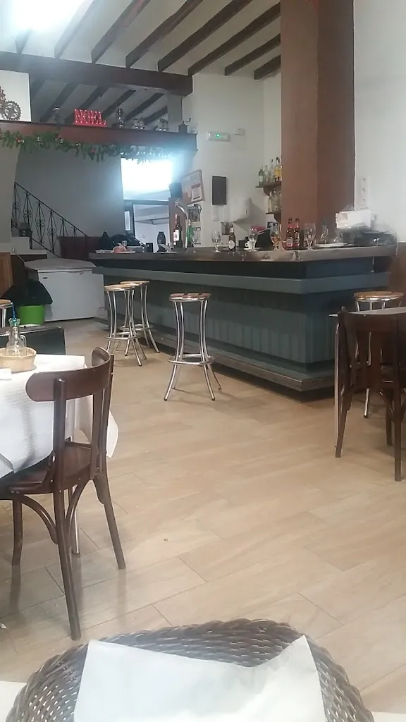 Elena Massenene_Bar Bigot Vell_Castell de Castells_recensione