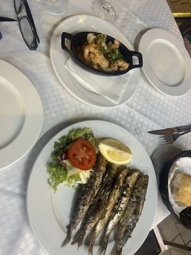 STAN UNWIN_Corb Mari_Ciutadella de Menorca_review