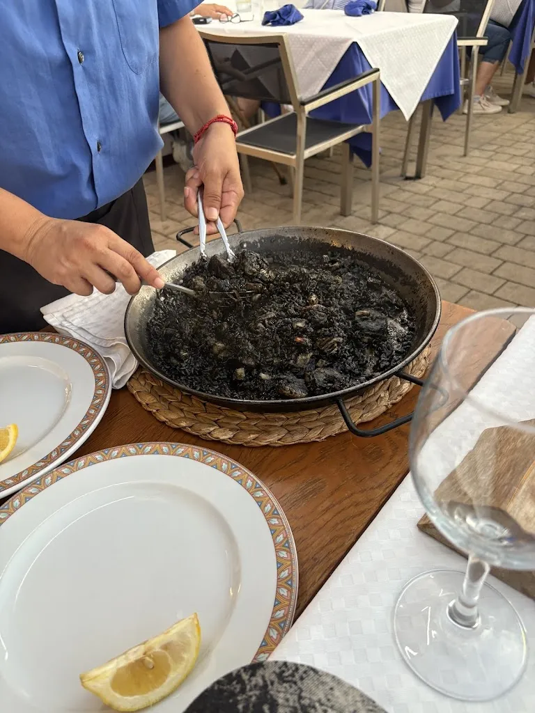 Jan Nezvanova_Corb Mari_Ciutadella de Menorca_review