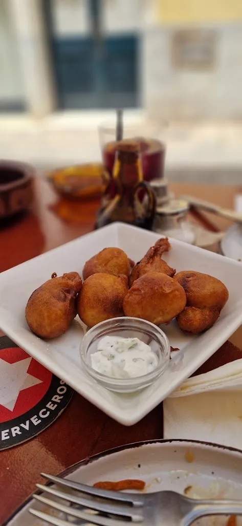 Vilmos Dohnal_TIBERI restobar_Ciutadella de Menorca_recensione