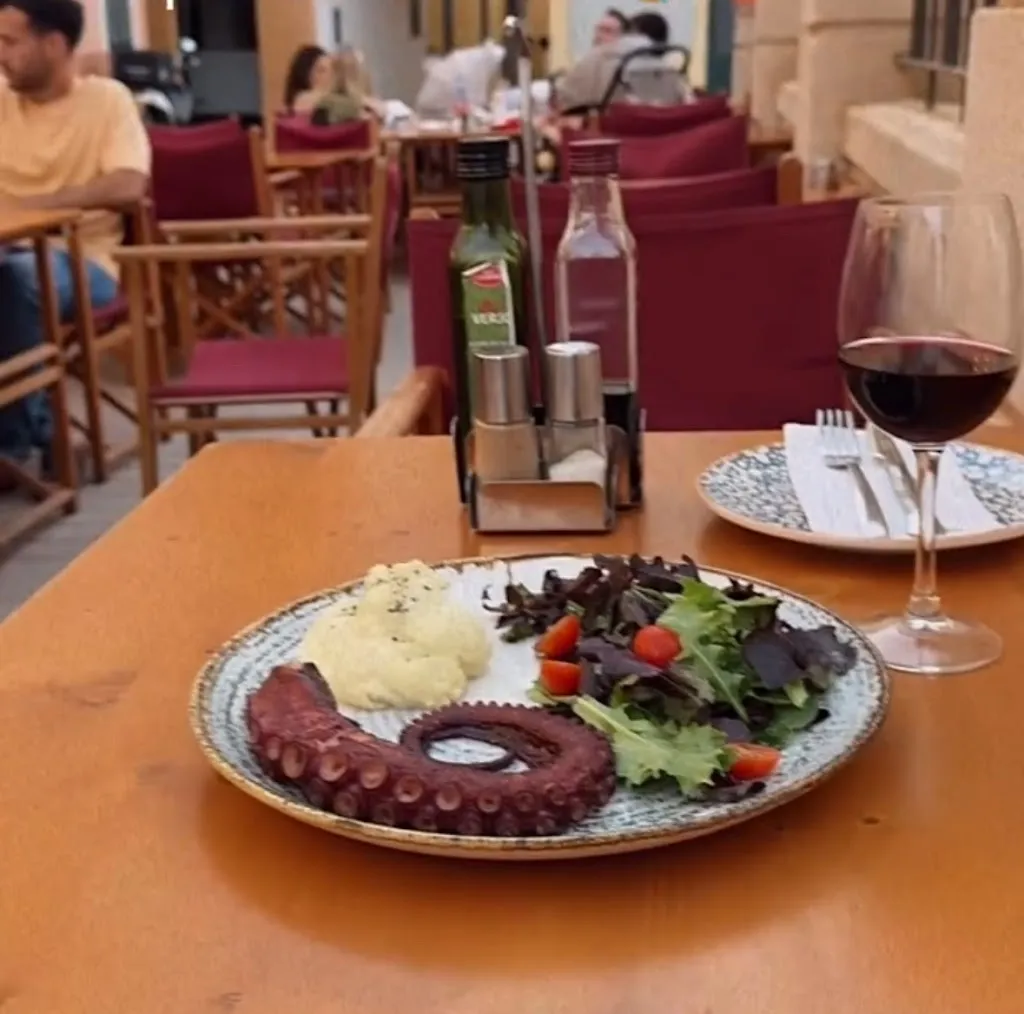The Music Around_Restaurante Santa Clara_Ciutadella de Menorca_review
