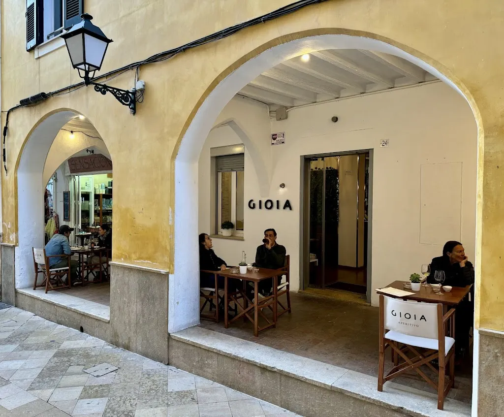Gioia Aperitivo restaurant in Ciutadella de Menorca