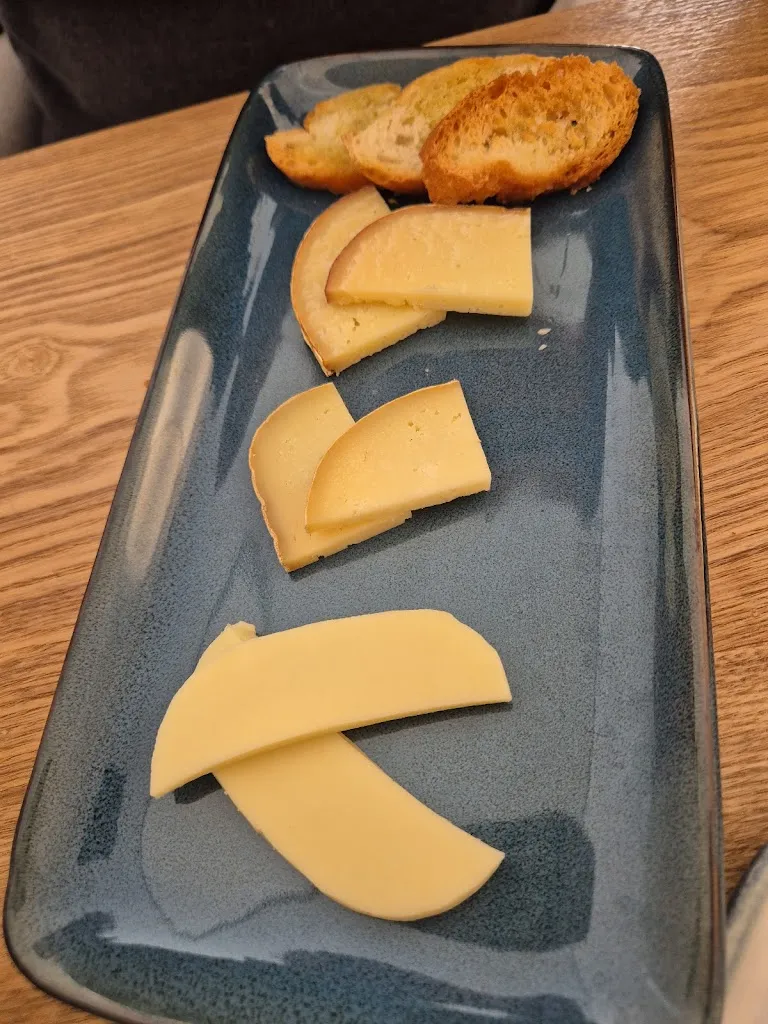 Menu_Dos camins restaurant_Ciutadella de Menorca_image_3