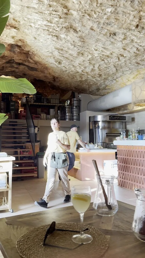 OTTIMO Menorca - Pizzeria Brunch Cocktails_Ciutadella de Menorca_slider_image_2