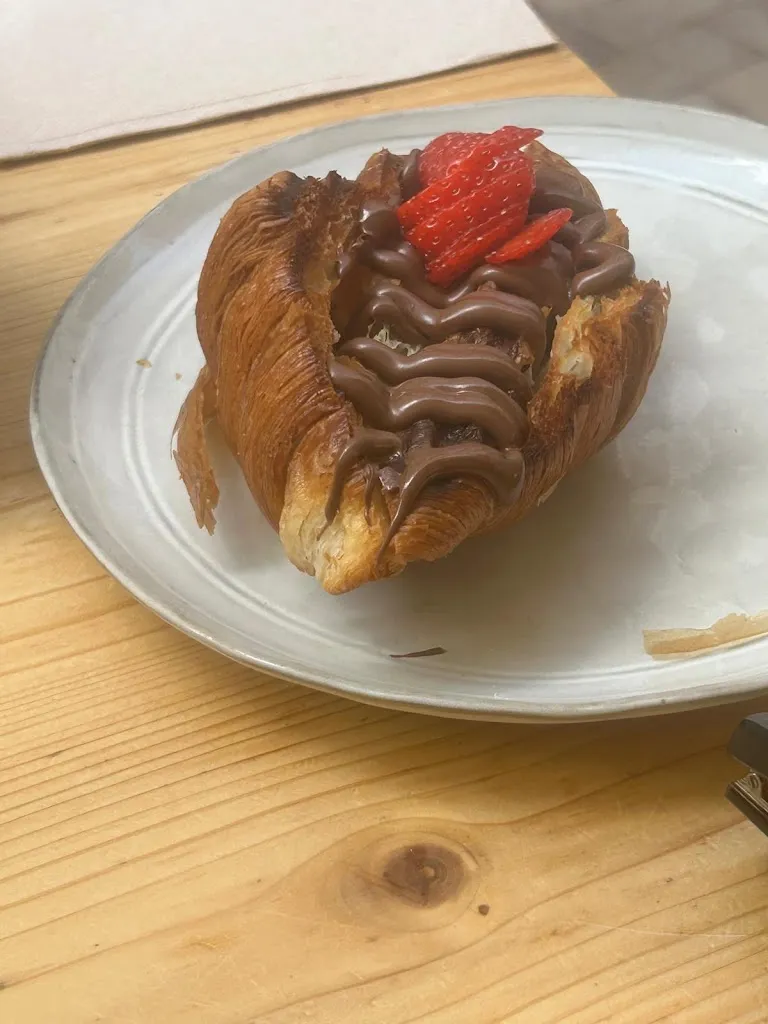 Vilma Luīze Gertāne_Nibs Healthy Bar_Ciutadella_review