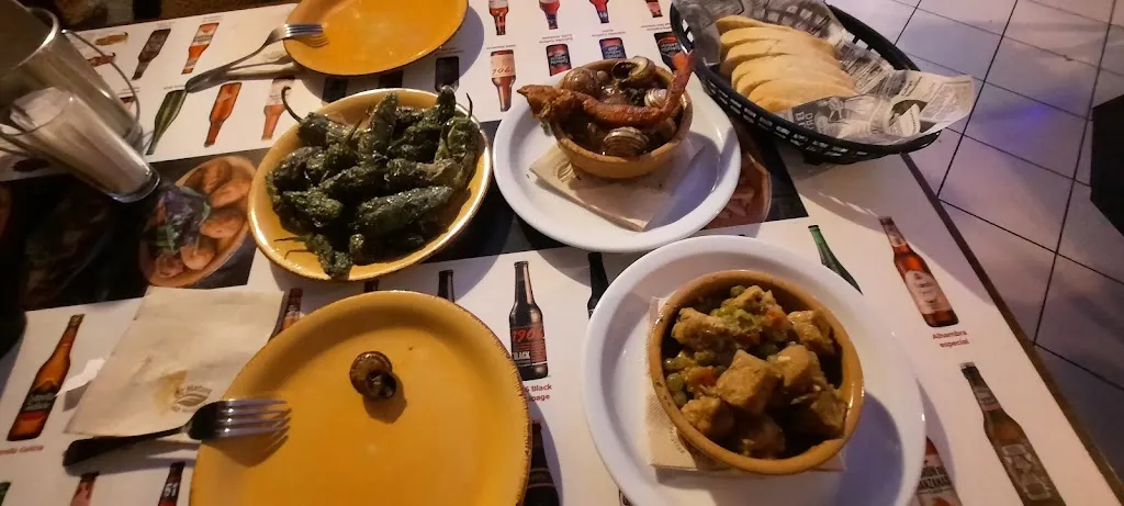 Robert McLean_Niki's American Diner_Ciutadella_review