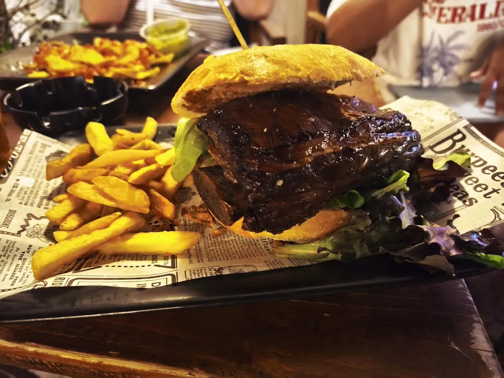 Niki's American Diner_Ciutadella_slider_image_2