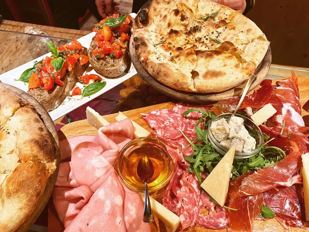 Mitch's Bar Ibiza_Ibiza_slider_image_3