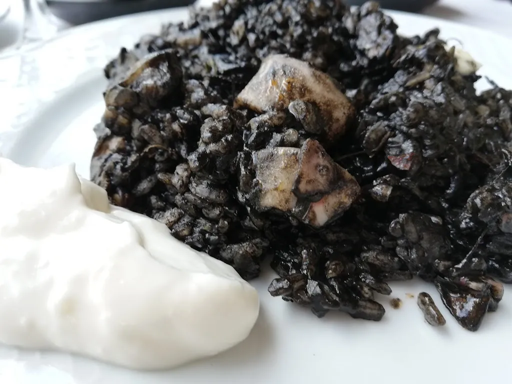 Menu_Restaurant Club Nàutic Portixol_Es Molinar_immagine_6