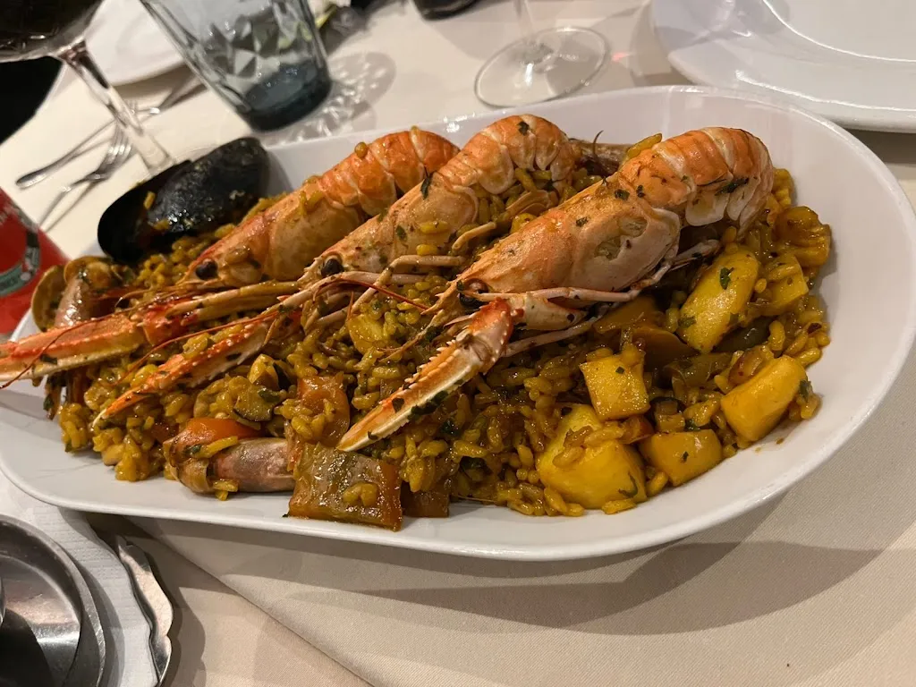 markos paterakis_Restaurant Sa Roqueta_Es Molinar_review